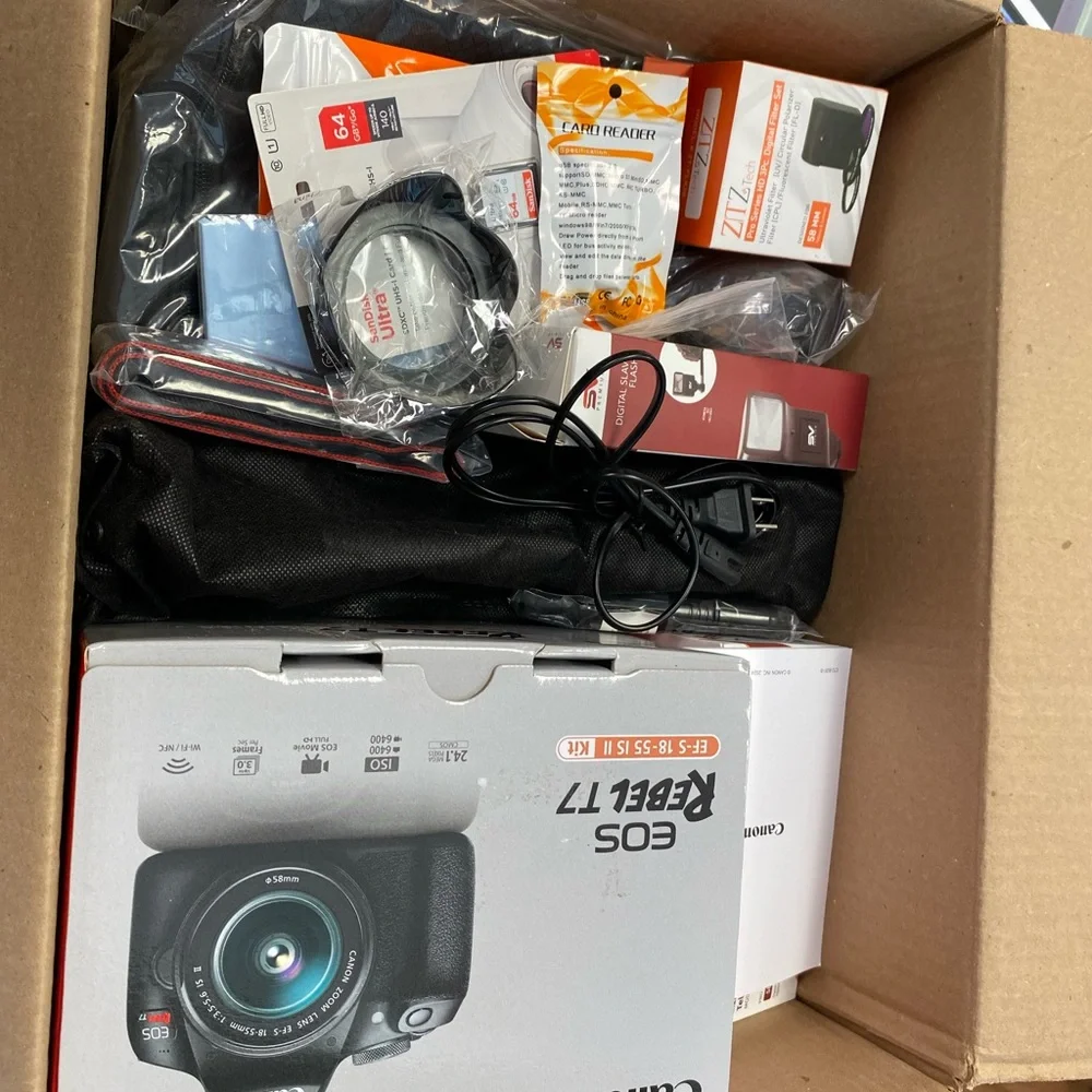 ‼️NEW NEW‼️ Canon DSLR Camera Kit with Dual Lenses and Accessories — Black